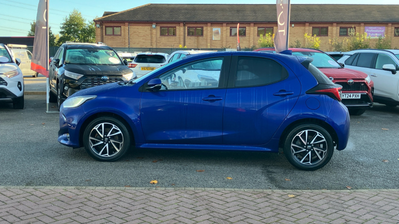 Toyota Yaris 1.5 Hybrid Design 5dr CVT Hybrid Hatchback